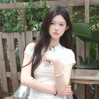 总之就是非常可爱~制服~